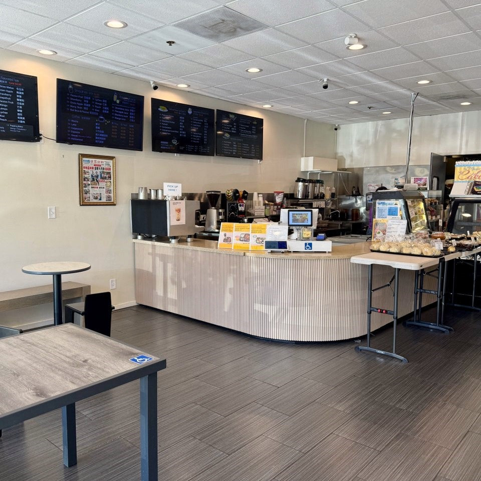 金麥 | 週六麵包滿$15送咖啡+週二滷肉飯9折